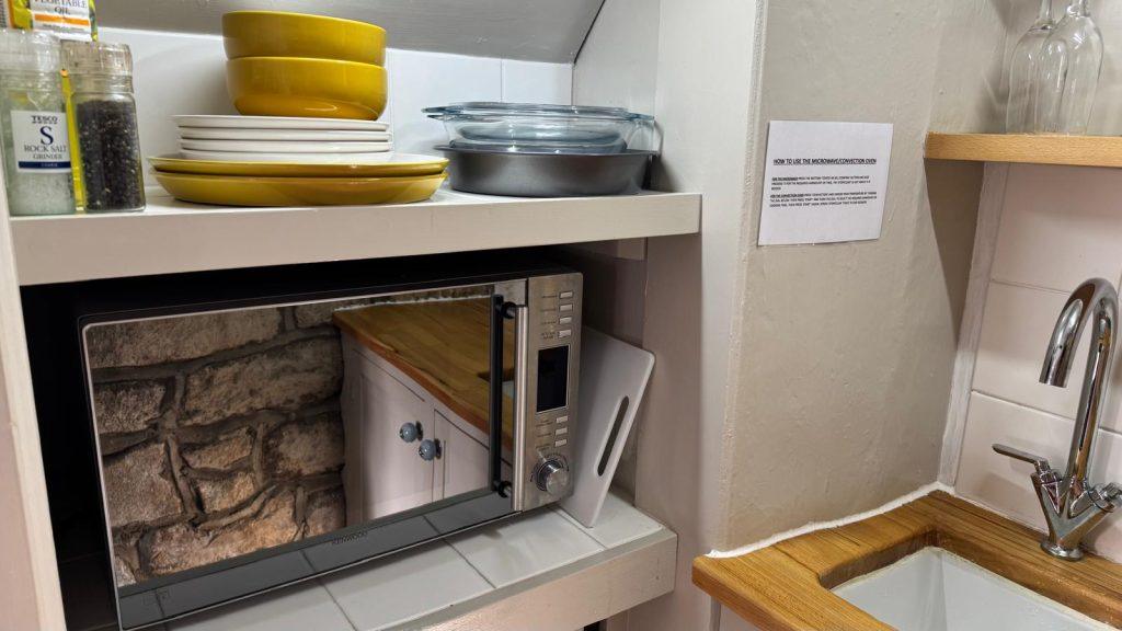 Butterfly Cottage, 1 bed holiday cottage in the Tamar Valley on the Devon / Cornwall border