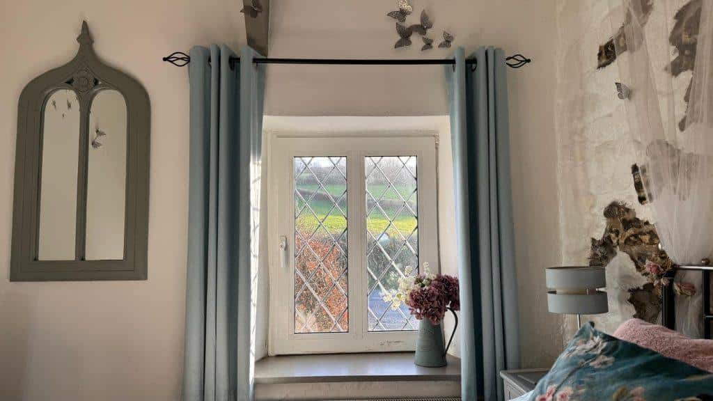 Butterfly Cottage, Tamar Valley, Cornwall. Located on the devon / cornwall border. Ideal for exploring Devon and Cornwall