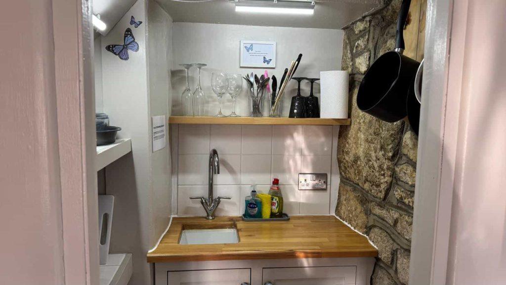 Butterfly Cottage, 1 bed holiday cottage in the Tamar Valley on the Devon / Cornwall border